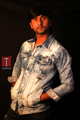 Deepak Singh Suryavanshi - Model in Mumbai | www.dazzlerr.com