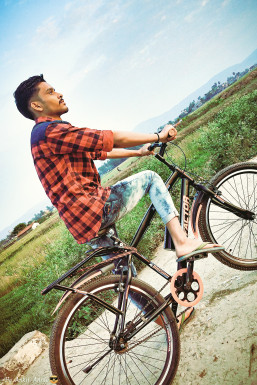 Ankit Annie - Model in Lakhisarai | www.dazzlerr.com