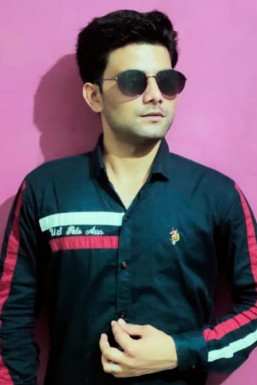 Ishan Khan - Stylist in Jaipur | www.dazzlerr.com