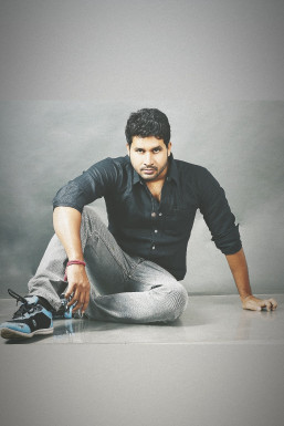 Paaadi Sridhar - Actor in Hyderabad | www.dazzlerr.com