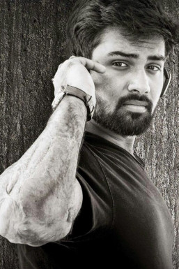 Sagar Agarwal - Model in Delhi | www.dazzlerr.com