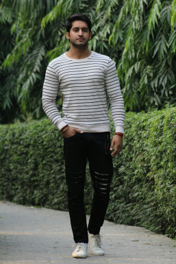 
Atish Singh - Model in Delhi | www.dazzlerr.com
