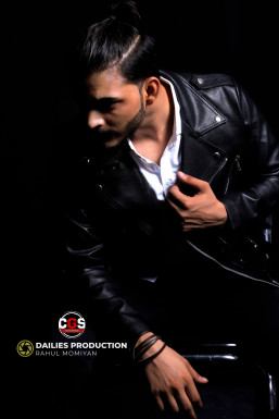 Aman Vishwakarma - Actor in  | www.dazzlerr.com