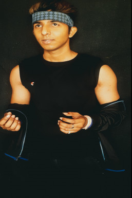 Sanjay Joshi - Model in Bangalore | www.dazzlerr.com