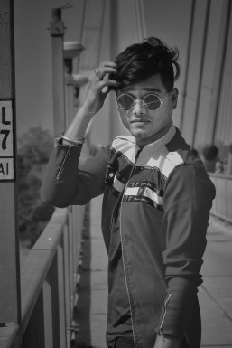 Shashank Mishra - Model in  | www.dazzlerr.com