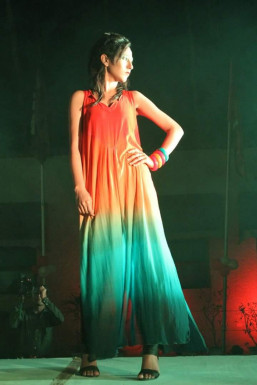 
Prachi Ahluwalia - Model in Delhi | www.dazzlerr.com