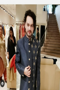 Vikash Raghav - Model in Delhi | www.dazzlerr.com