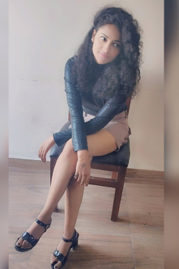 Shreya Bhardwaj - Model in Noida | www.dazzlerr.com