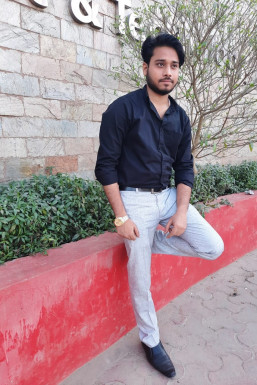Akash Yadav - Actor in -Select- | www.dazzlerr.com