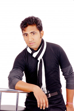 Rs Yamla - Actor in Patiala | www.dazzlerr.com