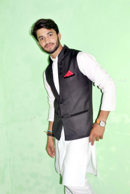 Aditya Dubey - Model in Delhi | www.dazzlerr.com