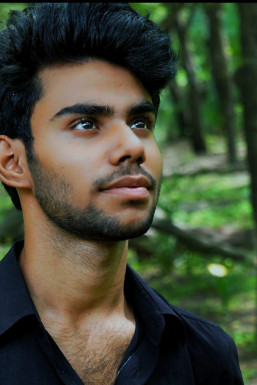 Suraj Kumar - Model in -Select- | www.dazzlerr.com