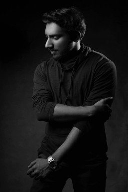 Vignesh Sb - Model in Chennai | www.dazzlerr.com