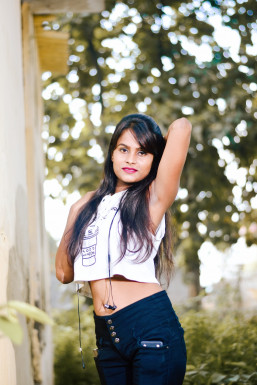 Priti Patel - Model in Gorakhpur | www.dazzlerr.com