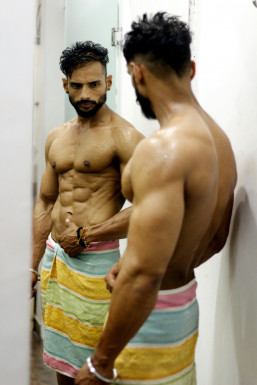 Amit Tanwar - Model in Delhi | www.dazzlerr.com