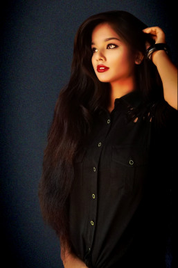 Pooja Subhash Gulgunde - Model in Chandrapur | www.dazzlerr.com