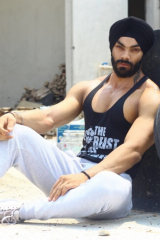 Mandeep Singh - Model in Delhi | www.dazzlerr.com