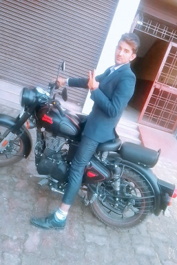 Neeraj Singh Samant - Actor in New Delhi | www.dazzlerr.com