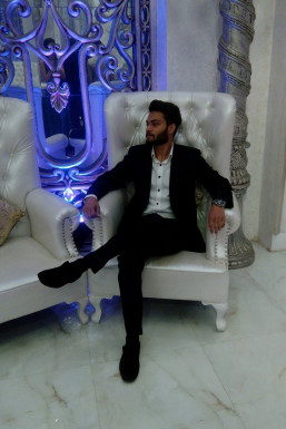 
Raghav - Model in Delhi | www.dazzlerr.com