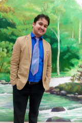 Prashant Negi - Anchor in Delhi | www.dazzlerr.com