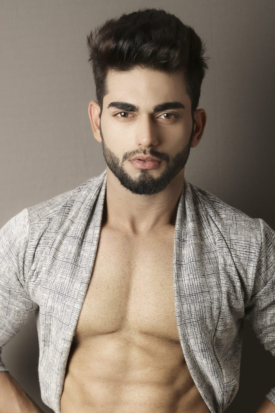 Arjun Verma - Model in Delhi | www.dazzlerr.com