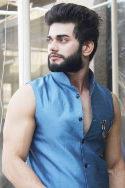 Arjun Verma - Model in Delhi | www.dazzlerr.com