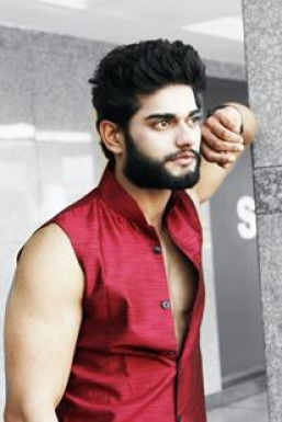 Arjun Verma - Model in Delhi | www.dazzlerr.com