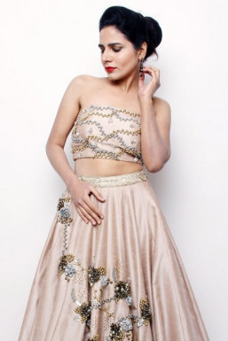 Shilpa Riaanga - Model in Delhi | www.dazzlerr.com