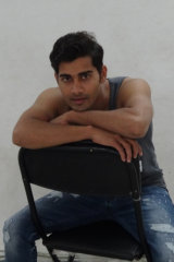 Inder Singh - Model in Delhi | www.dazzlerr.com