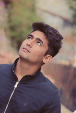 Mayank Sunder - Model in Faridabad | www.dazzlerr.com