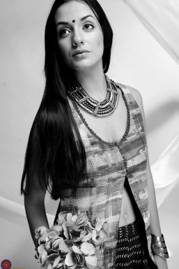 
Shailendra Rana - Photographer in Delhi | www.dazzlerr.com