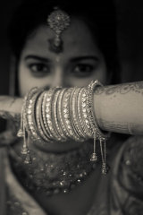 
Arnab Basu - Photographer in Delhi | www.dazzlerr.com