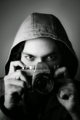 
Vinayak Bhardwaj - Photographer in Delhi | www.dazzlerr.com