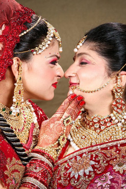 
Shri Hari Productions - Photographer in Delhi | www.dazzlerr.com