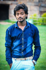 
Ali khan - Photographer in Delhi | www.dazzlerr.com