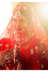 
Parul Dagar - Photographer in Delhi | www.dazzlerr.com