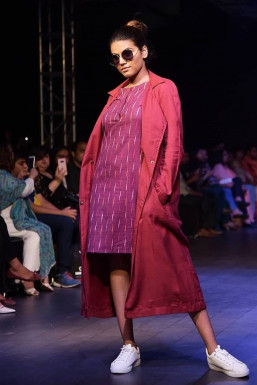 Deepti Sharma - Model in Jalandhar | www.dazzlerr.com