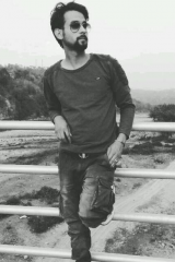 Anil Kumar - Photographer in Hamirpur | www.dazzlerr.com