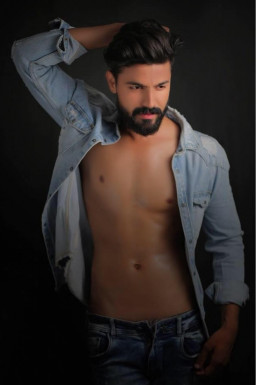 Kunal Acharya - Model in Mumbai | www.dazzlerr.com