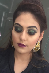 Chandni Bhatia - Makeup Artist in  | www.dazzlerr.com
