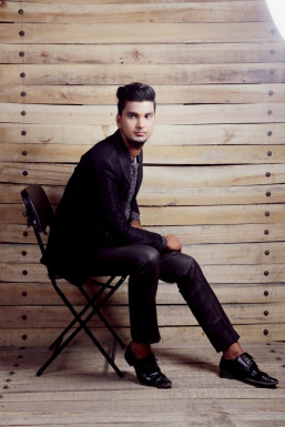 Ankit Upadhyay - Model in Gurgaon | www.dazzlerr.com