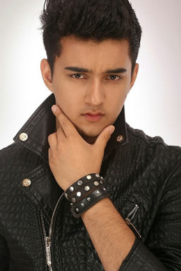 Siddhant Razdan - Model in Delhi | www.dazzlerr.com