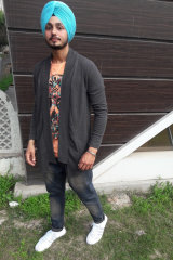Navjot Singh - Model in Chandigarh | www.dazzlerr.com