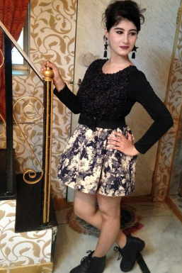 Afrin Shaikh - Model in Mumbai | www.dazzlerr.com