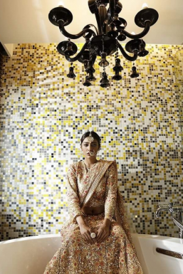 Ishit Yamini - Model in Mumbai | www.dazzlerr.com