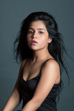 Sonika Bawra - Model in Mumbai | www.dazzlerr.com