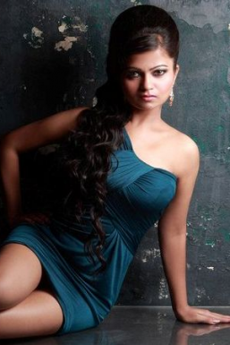 Kaajal Choudhary - Model in Mumbai | www.dazzlerr.com