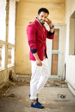 Khushank Arora - Model in Mumbai | www.dazzlerr.com