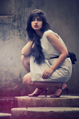 Apoorva Dhyani - Model in Mumbai | www.dazzlerr.com