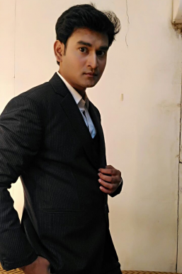 Satish B Jadhav - Model in Mumbai | www.dazzlerr.com